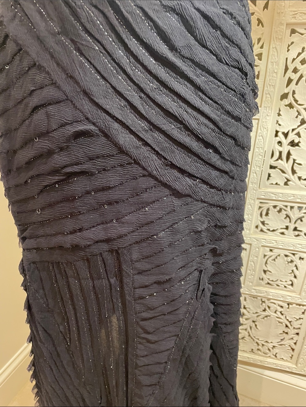 VINTAGE NAEEM KHAN BLACK MIDI SKIRT